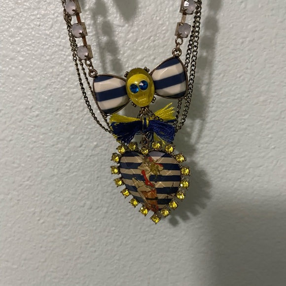 Betsey Johnson nautical heart necklace - Picture 3 of 3